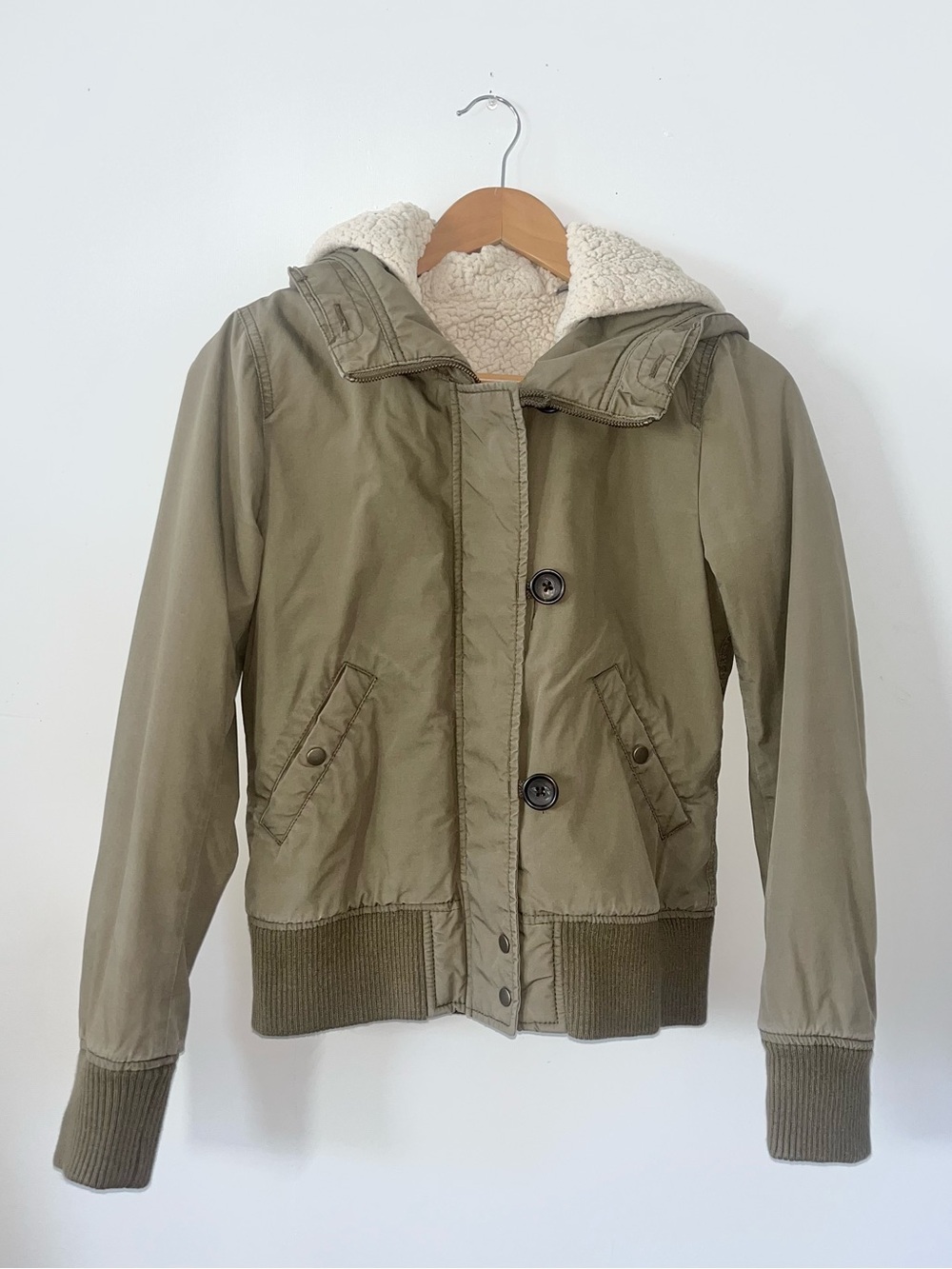 UNIQLO olive green sherpa hooded jacket